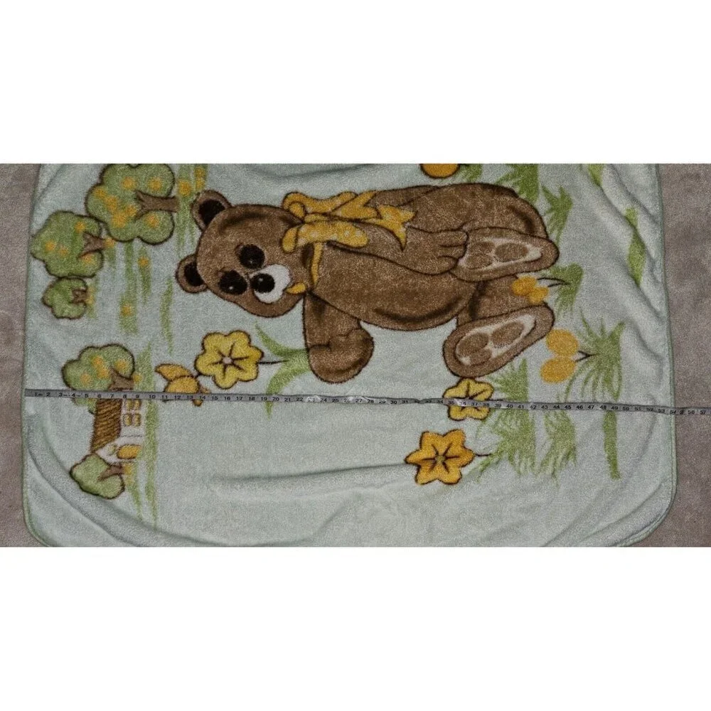 VTG Green Mink Blanket Throw Brown Bear Yellow Flowers Trees Cuamatzi 42x54